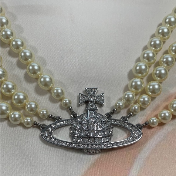 Vivienne Westwood Pearl and Silver Necklace